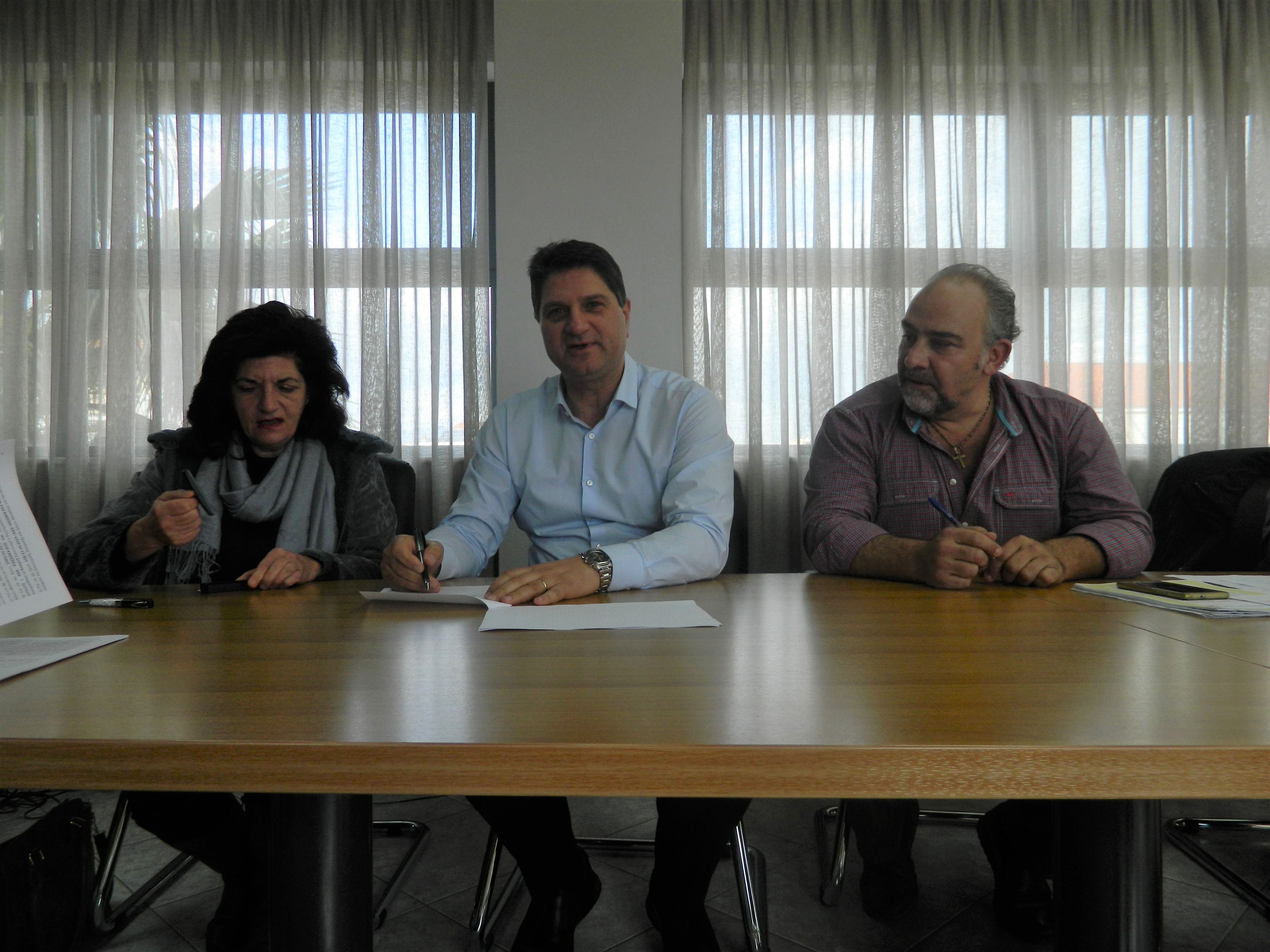 photo3