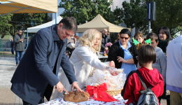 Εκδήλωση στην κεντρική πλατεία Μεσσήνης για το έθιμο του «Χριστόψωμου της πόλης»